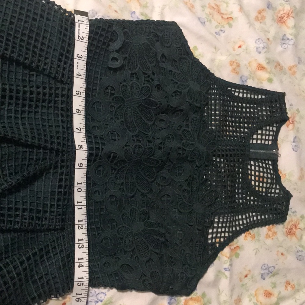 Dress - Picture 6 of 7